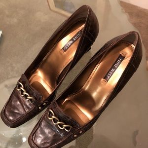 Nine West closed toe wrinkle leather wedges